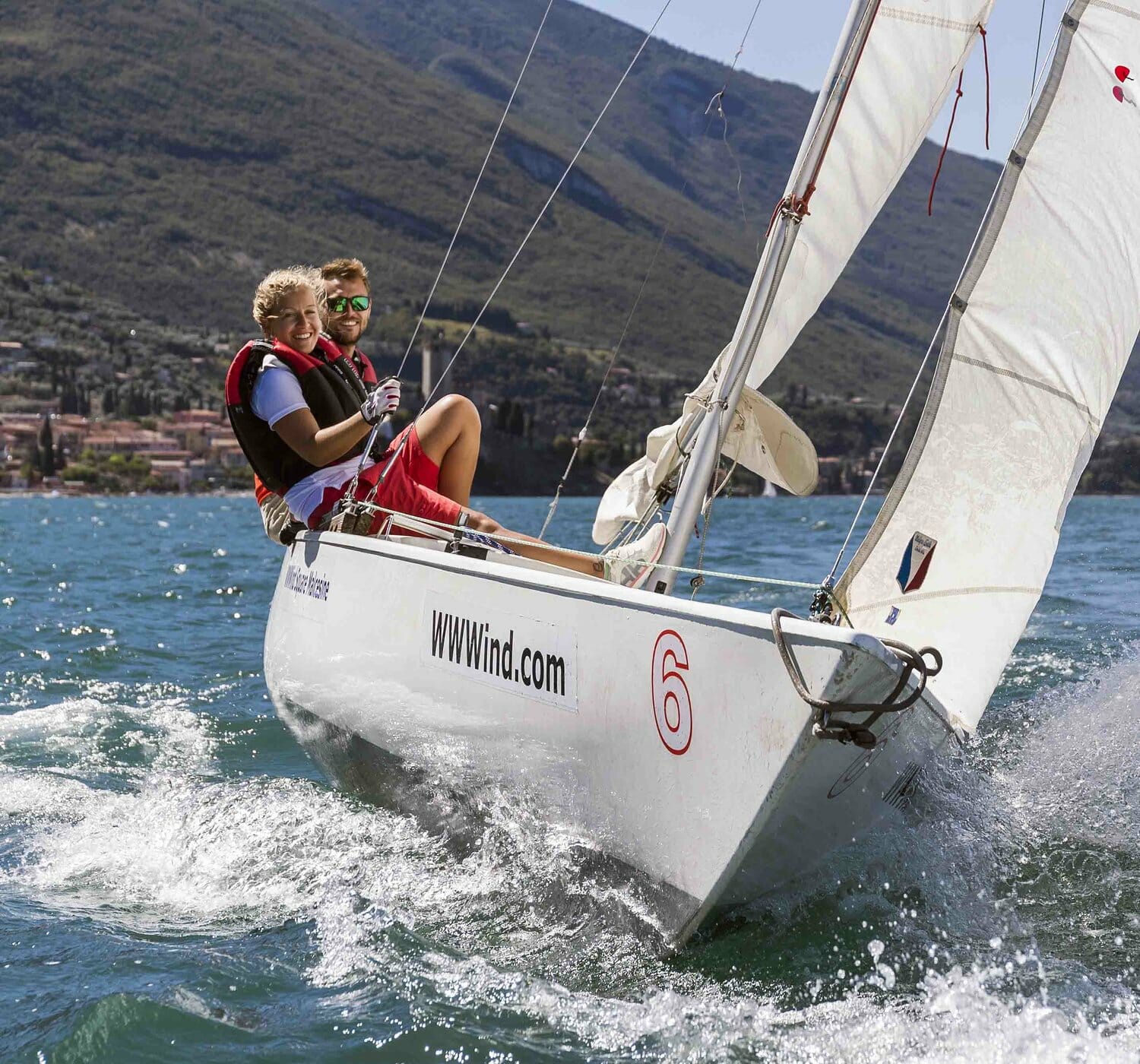 rent a laser sailboat